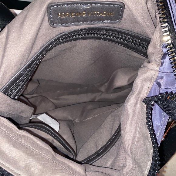 Adrienne Vittadini Crossbody Bag - Picture 3 of 4